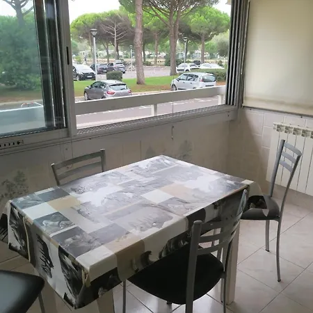 Sol-y-days Lagune 1, Port Camargue Sud Acces Direct Aux Plages Apartment *